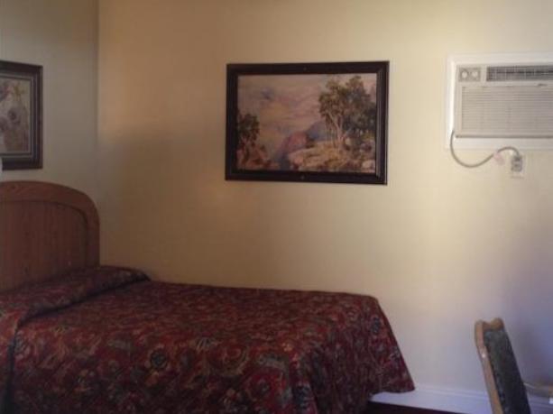 El Patio Motel